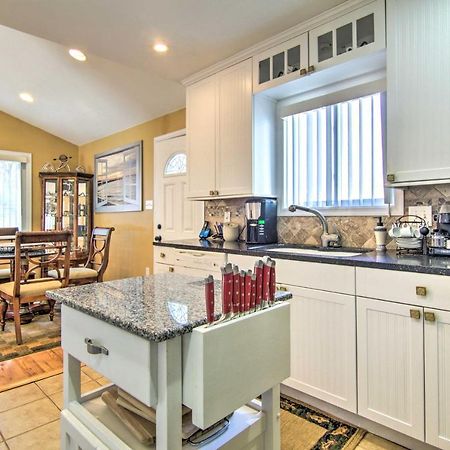 Berlin Home With Patio, 9 Mi To Ocean City Beaches Exteriör bild